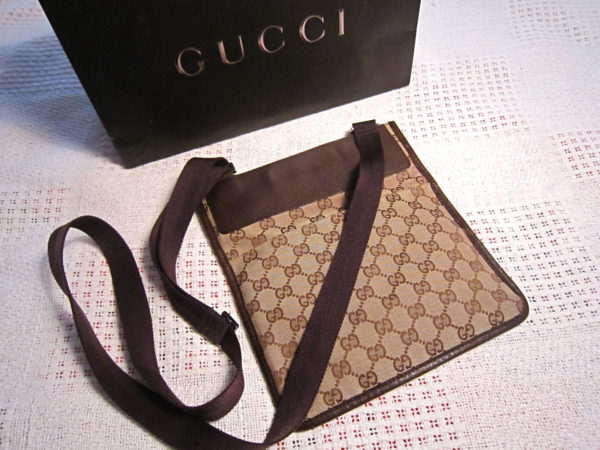 Gucci GG Flat Messenger Bag