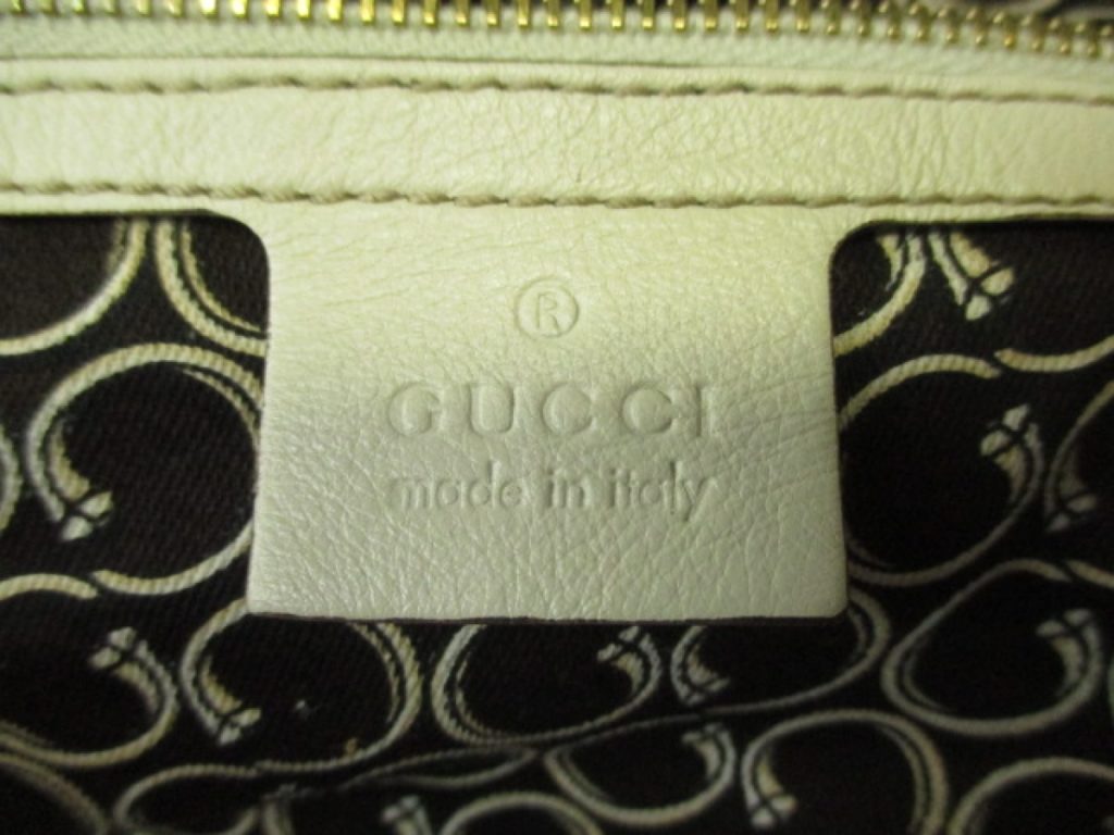 Gucci Ivory Leather Boston Handbag