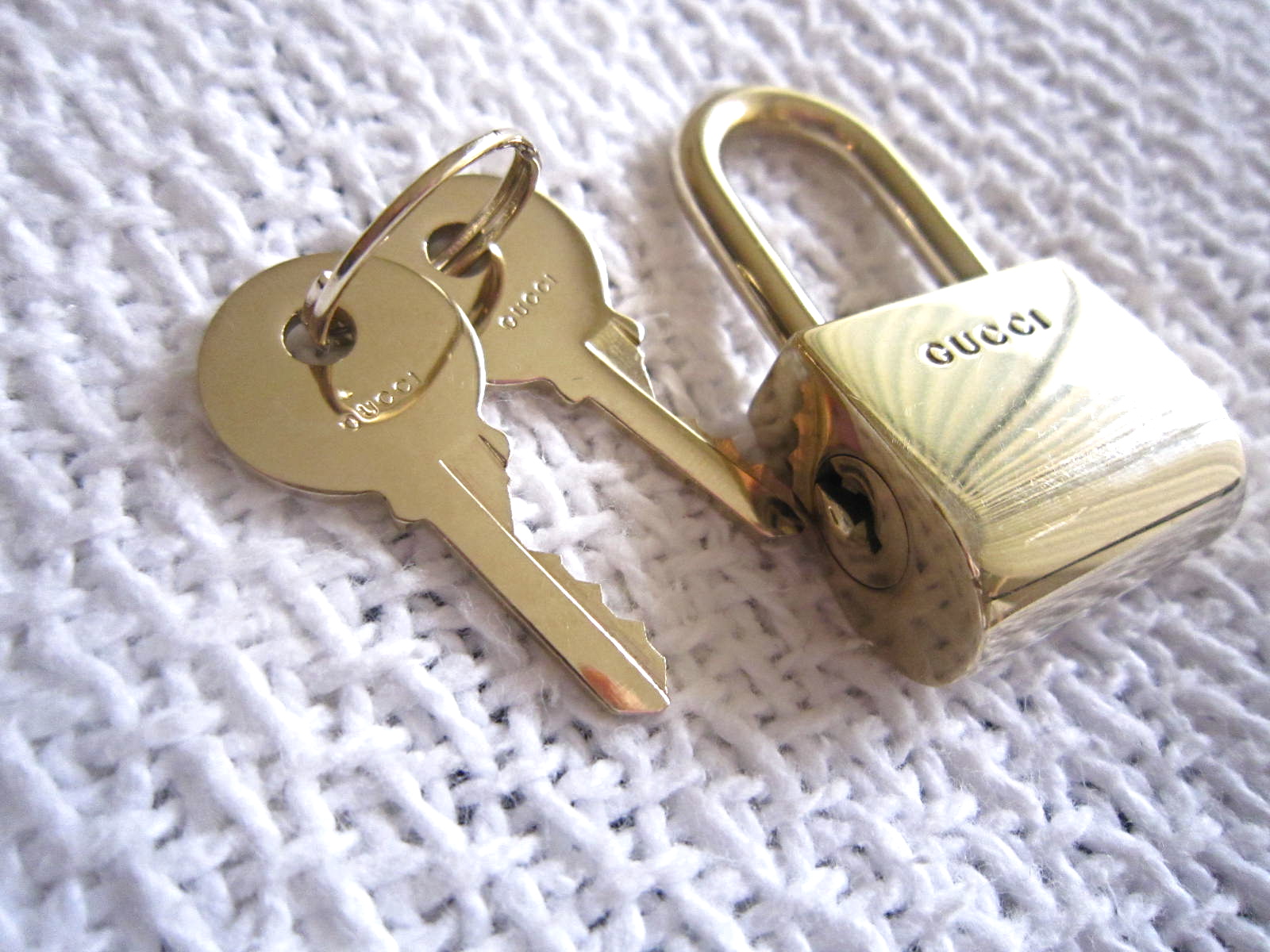 Gucci Lock and 2 Keys Set