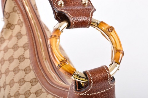 Gucci GG Canvas Belt Bag (SHG-35957) – LuxeDH