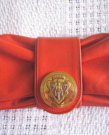 Gucci Red Hysteria Gathered Flap Clutch-1