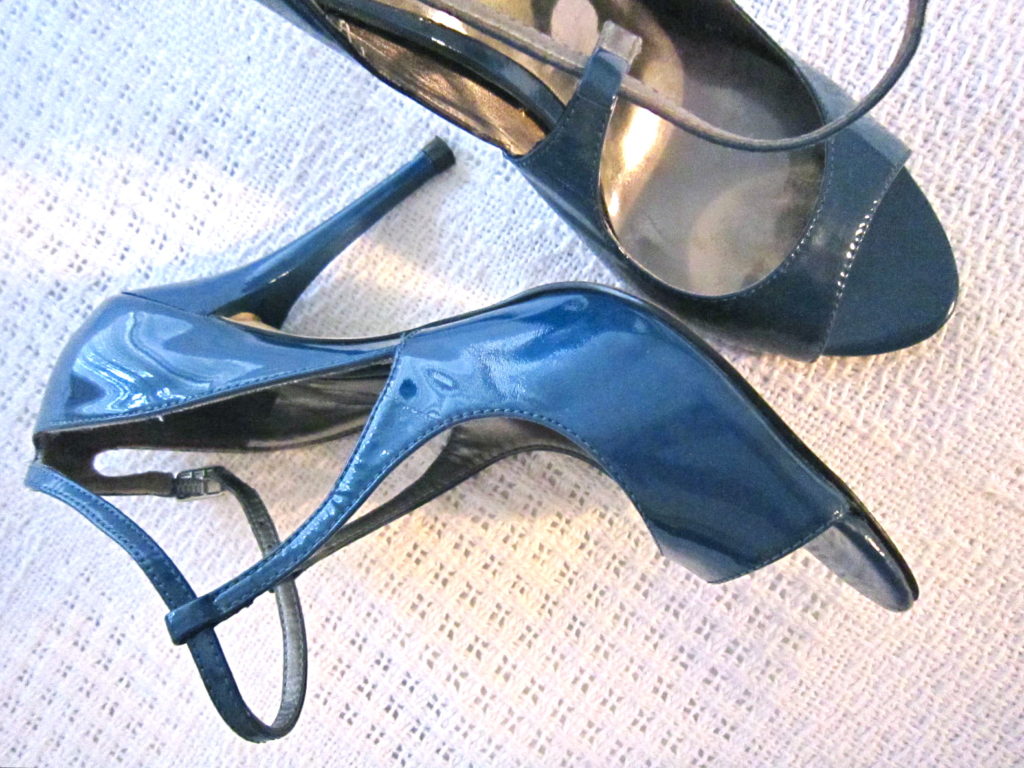 Guess by Marciano Blue Patent Leather Heels / Size 6.5