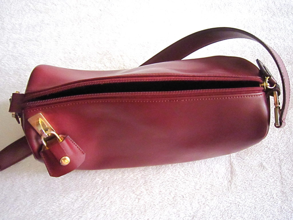 Holt Renfrew Burgundy Leather Shoulder Bag