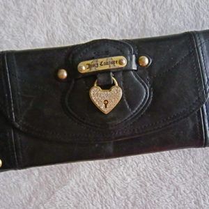 Juicy Couture Heart Charm Long Wallet