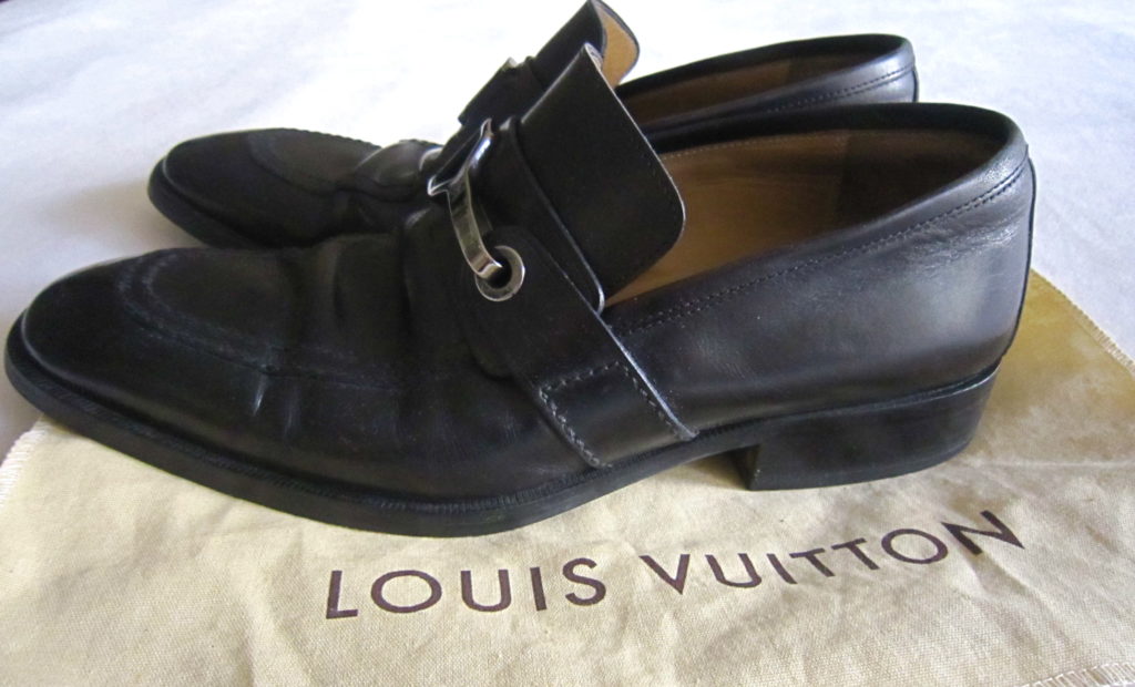 Louis Vuitton Mens Black Loafer Buckle Dress Shoes