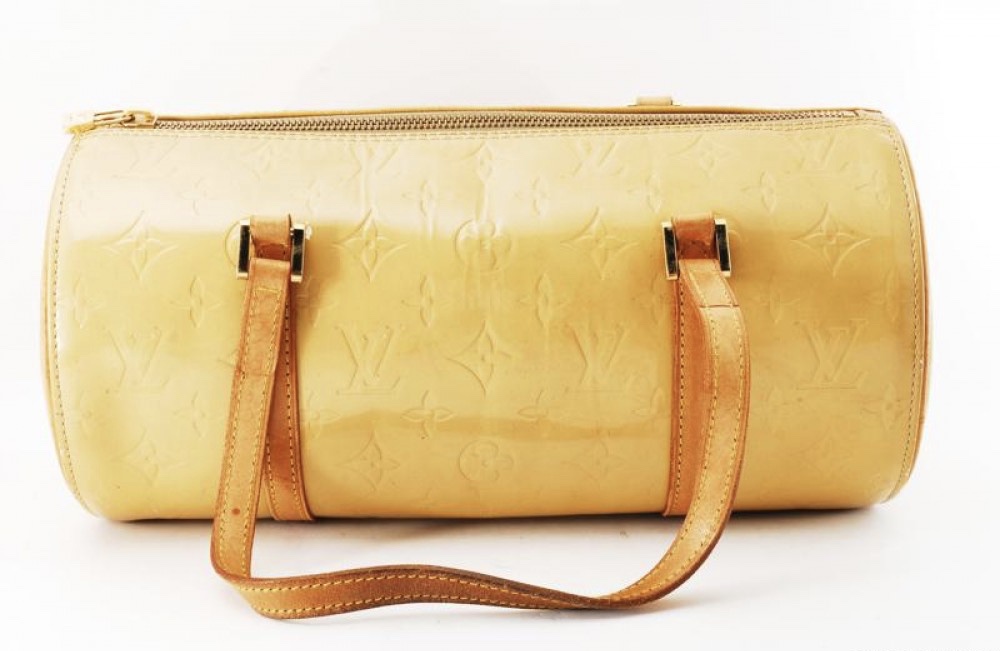 Papillon patent leather handbag Louis Vuitton Yellow in Patent