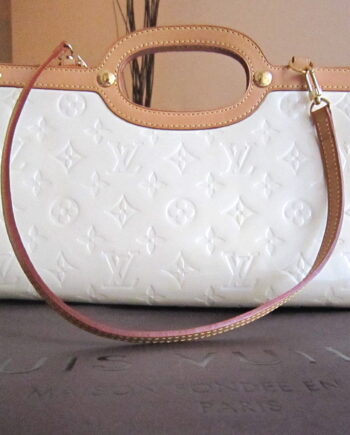 Louis Vuitton Perle Monogram Vernis Roxbury Drive Bag