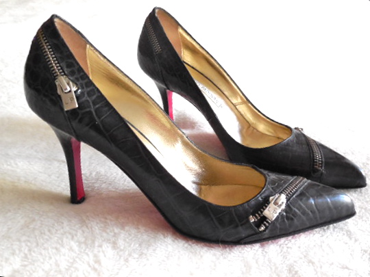 Luciano Padovan Black Snakeskin Stiletto Heels / Size 38.5