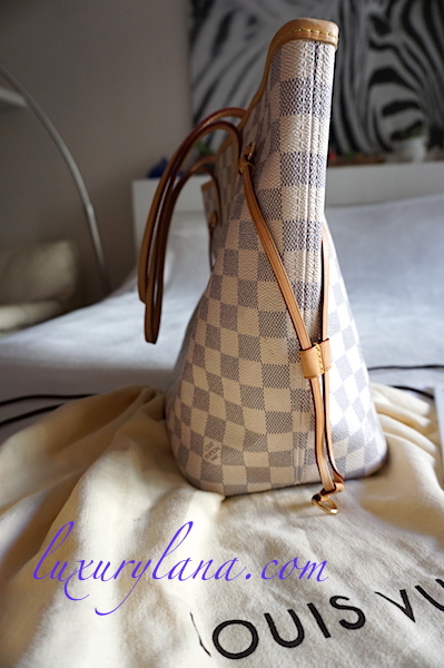 Authentic Louis Vuitton Damier Azur Neverfull MM Tote Bag N51107 LV 9128F