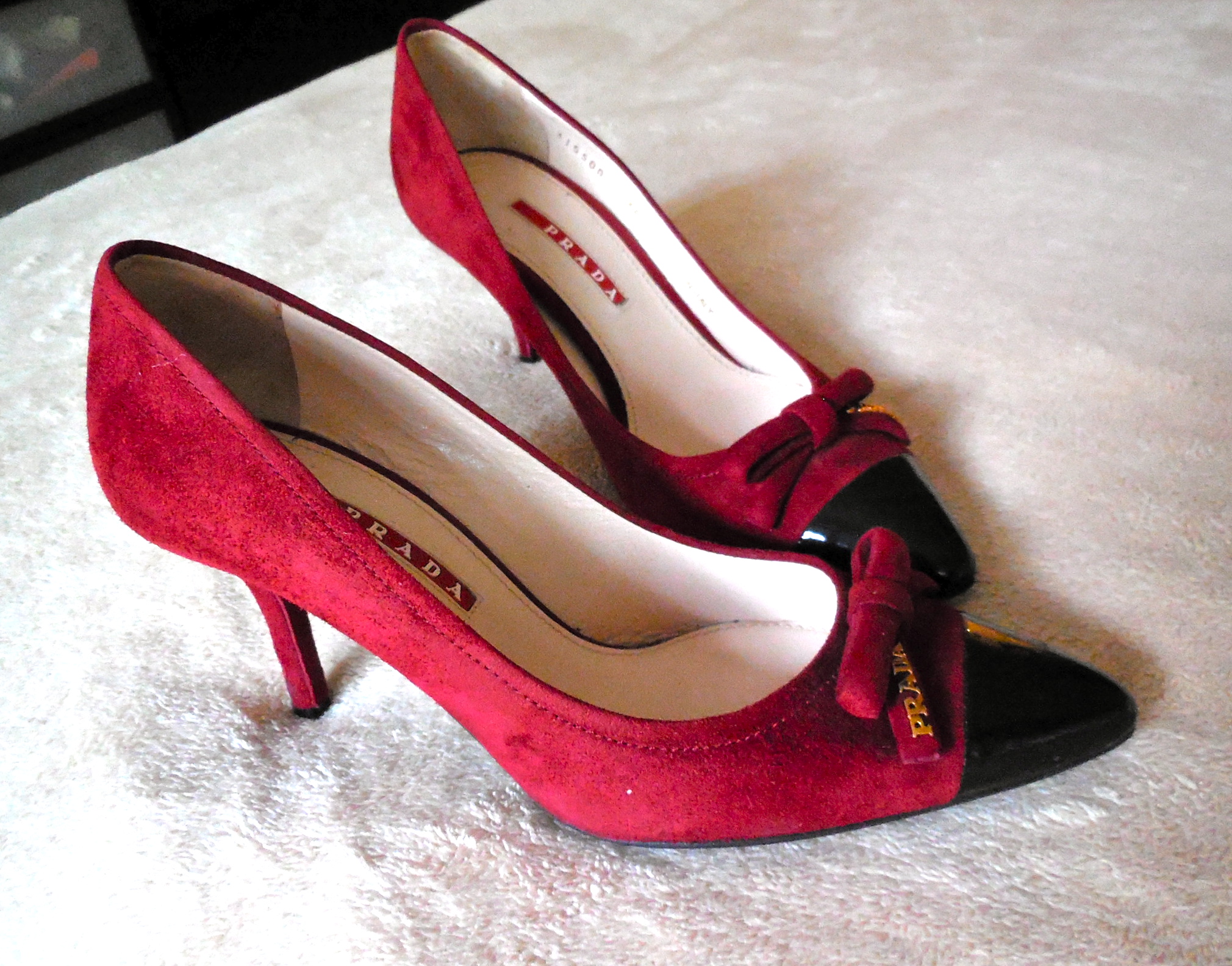 Prada Red Suede Ballerina Heels/Size 35.5