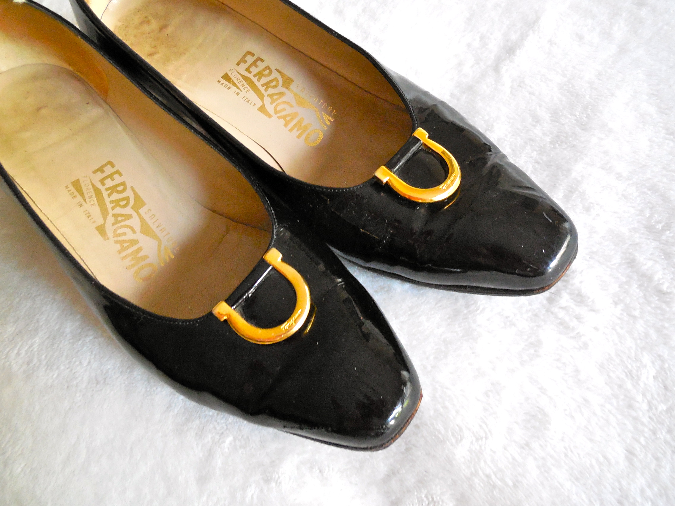 Salvatore Ferragamo Black Patent Gancini Heels / Size 8.5