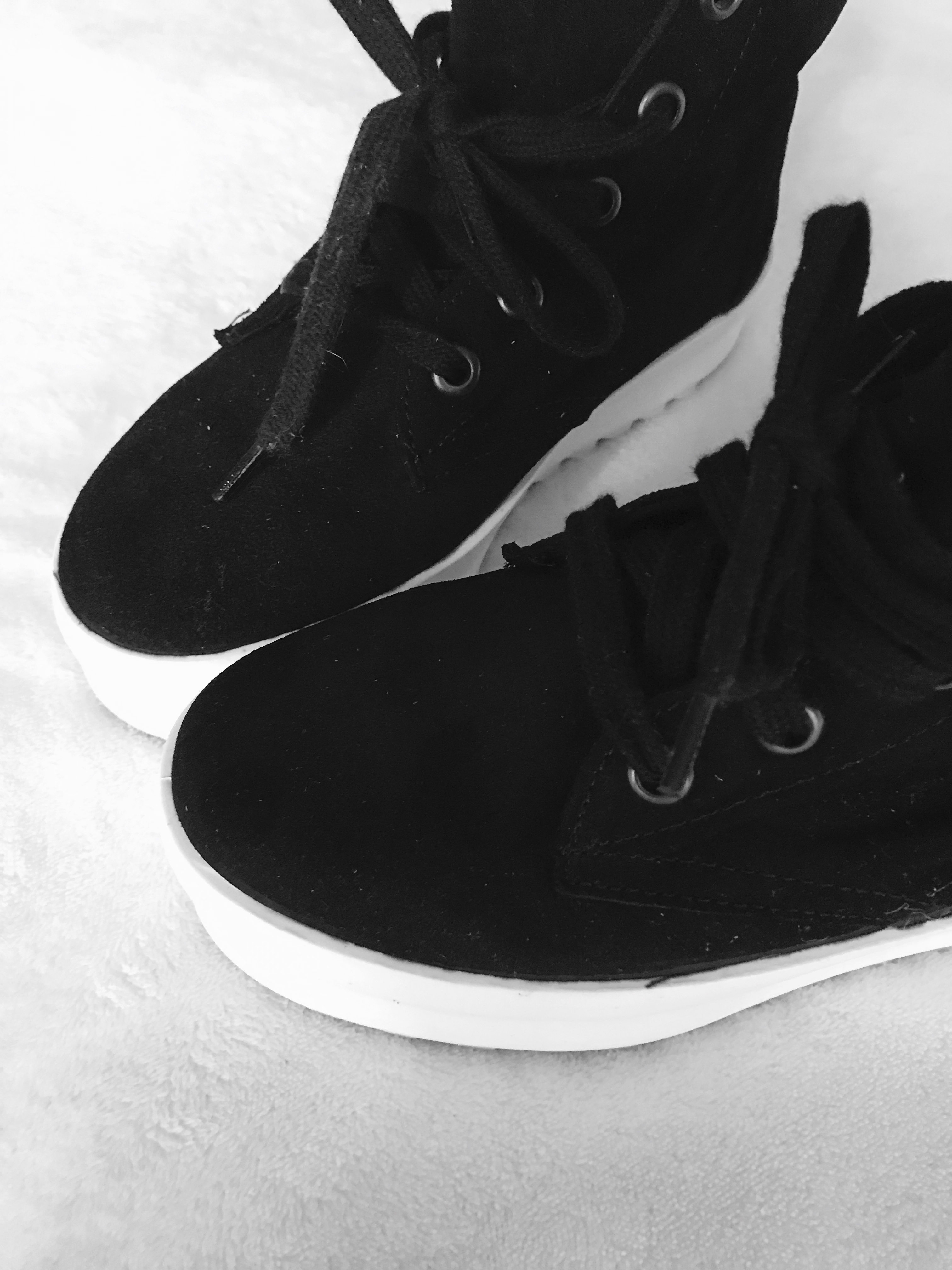 Shelly's London Black Suede Murci Platform Sneakers / Size 37