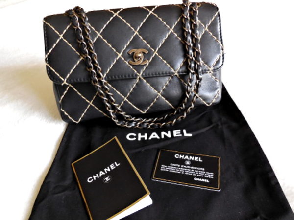 Chanel Black Calfskin "Surpique" Wild Stitch Flap 2.55 Handbag