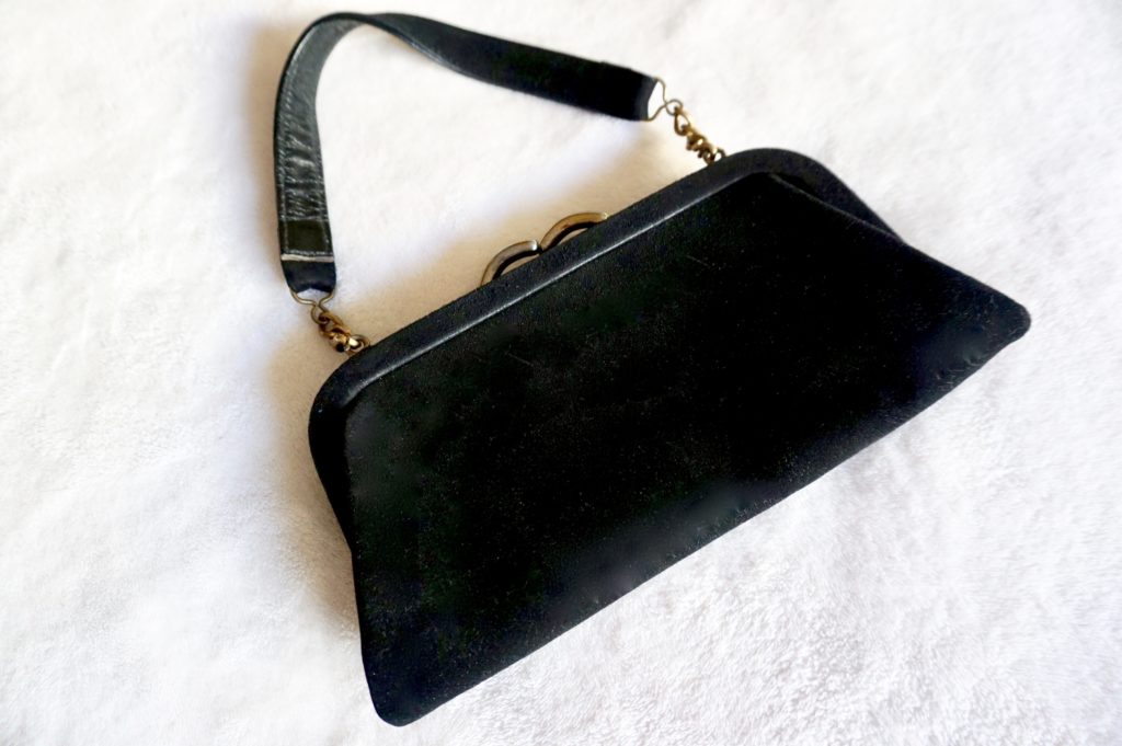 Vintage Black Purse - Silver Hinged Frame and Folding Handle – Duckwells