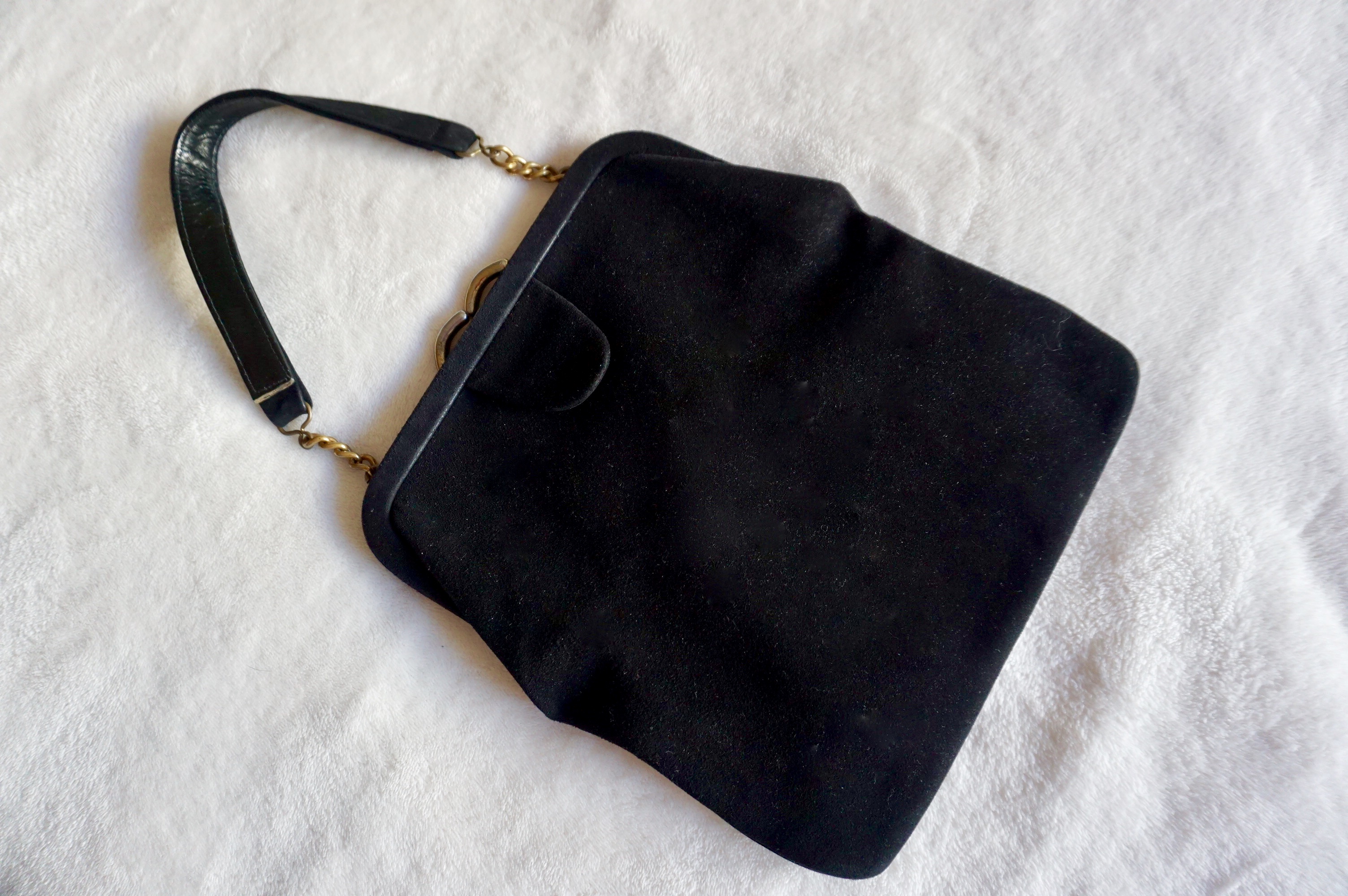 Black Leather Kiss Lock Bag, Clutch, Vintage Shoulder and Crossbody Bag for  Women, Evening Bag and for Daily Use, Handmade Kiss Lock