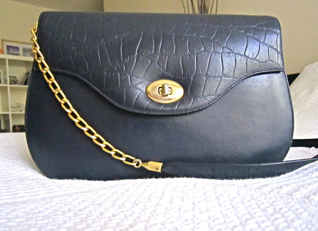 Vintage Navy Lambskin Classic Jumbo 2.55 Chain Bag