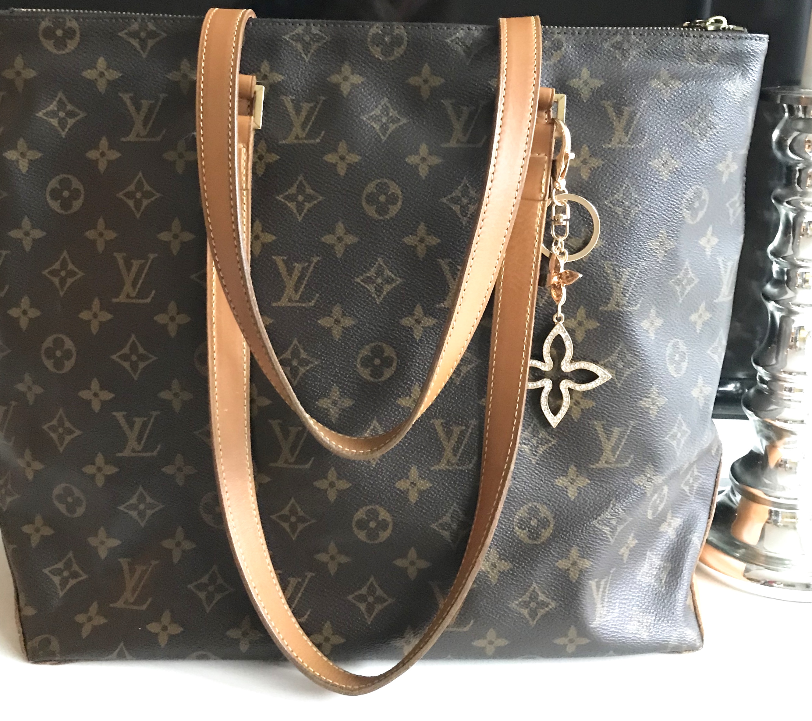 Louis Vuitton Monogram Cabas Mezzo Bag LVJS640 - Bags of CharmBags
