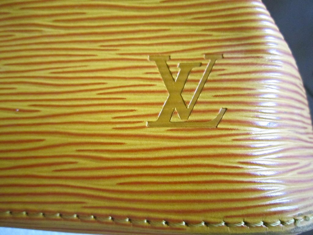 Louis Vuitton Noe Drawstring Yellow Epi Leather Handbag