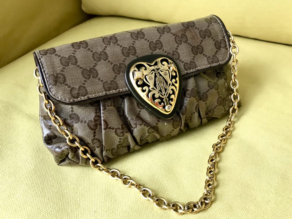 Gucci Hysteria Crystal GG Babouska Heart Clutch