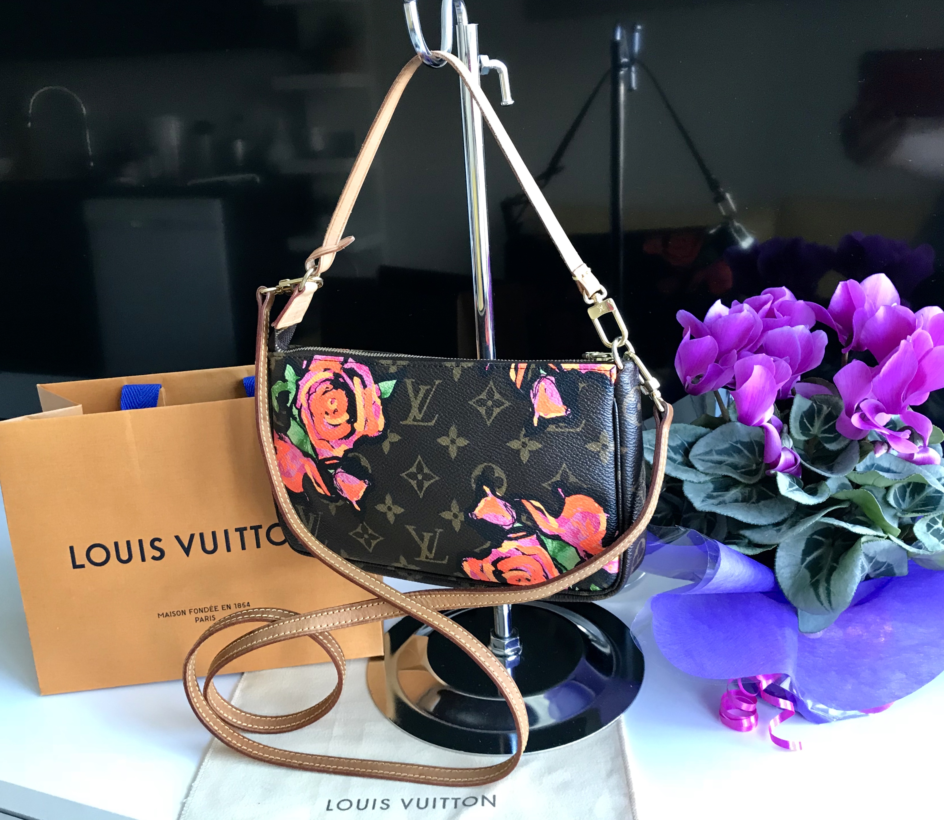 Stephen Sprouse x Louis Vuitton Monogram Roses Pochette