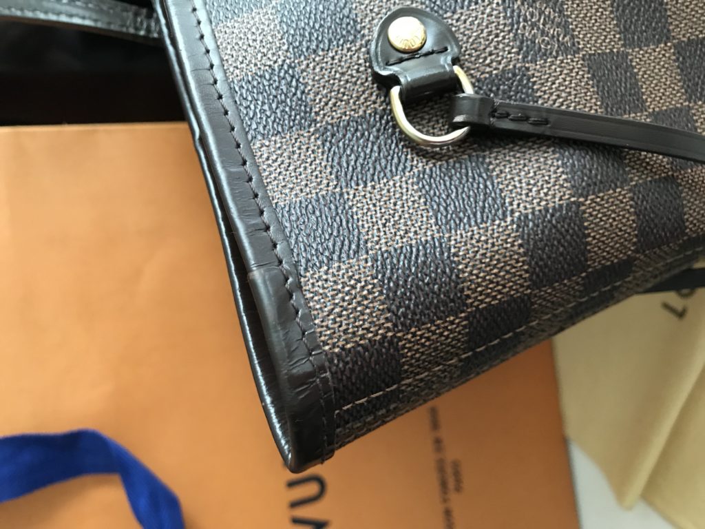 Neverfull MM Damier Ebene Tote Handbag