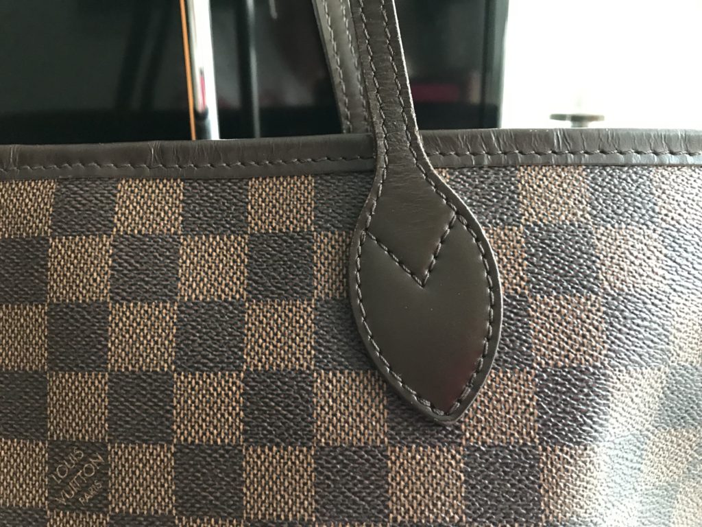 Neverfull MM Damier Ebene Tote Handbag