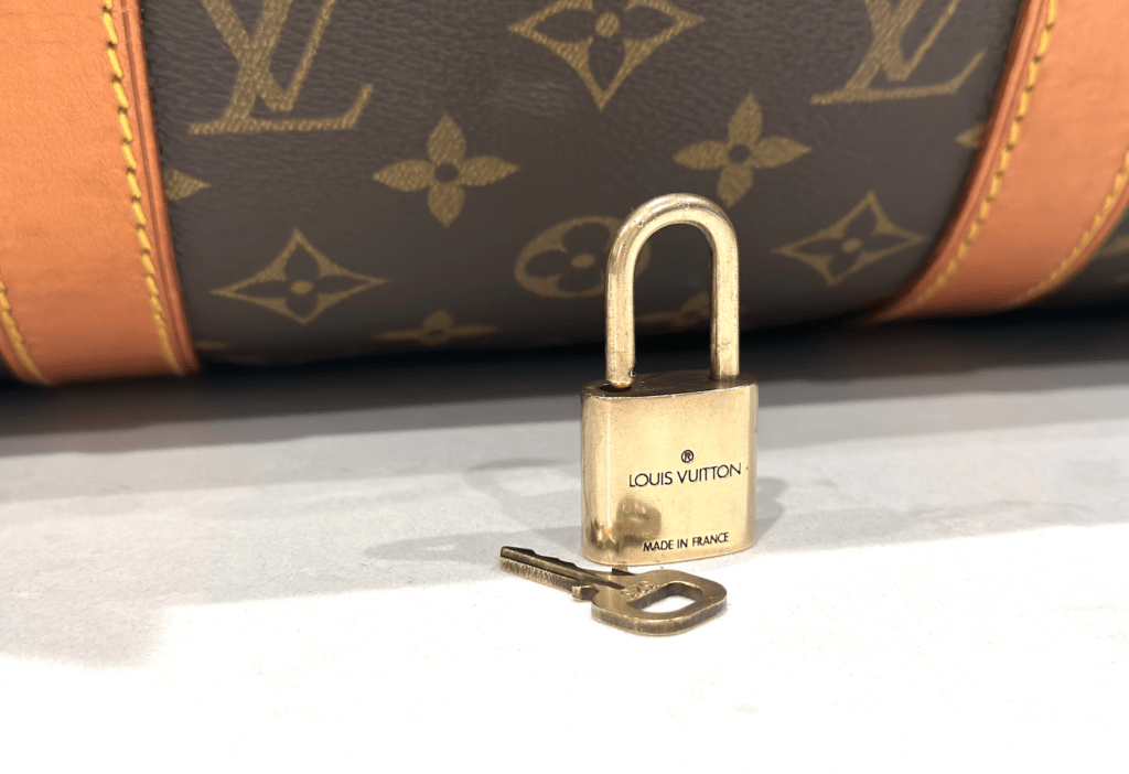 Most Popular, Authentic Louis Vuitton Monogram Bandoliere Keepall 50 Duffel Bag with Strap, Lock Key