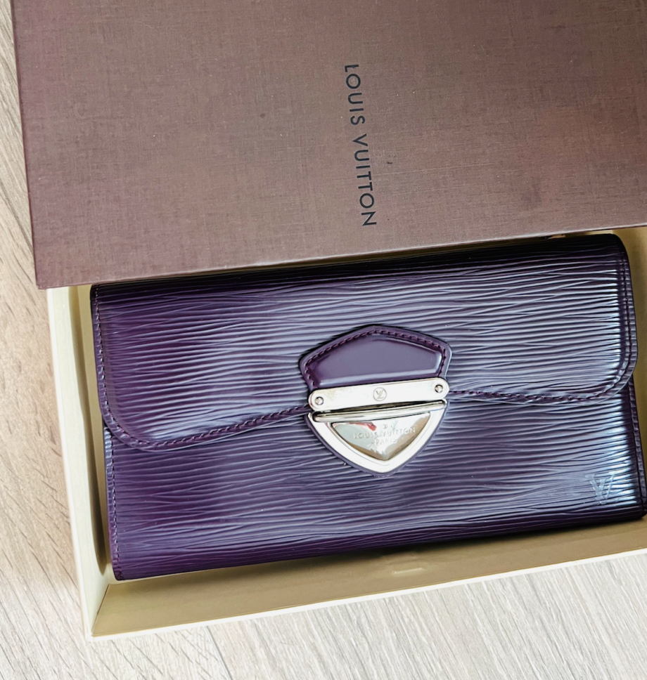 AUTHENTIC PRE-LOVED LOUIS VUITTON PURPLE PLUM EPI LEATHER EUGENIE WALLET