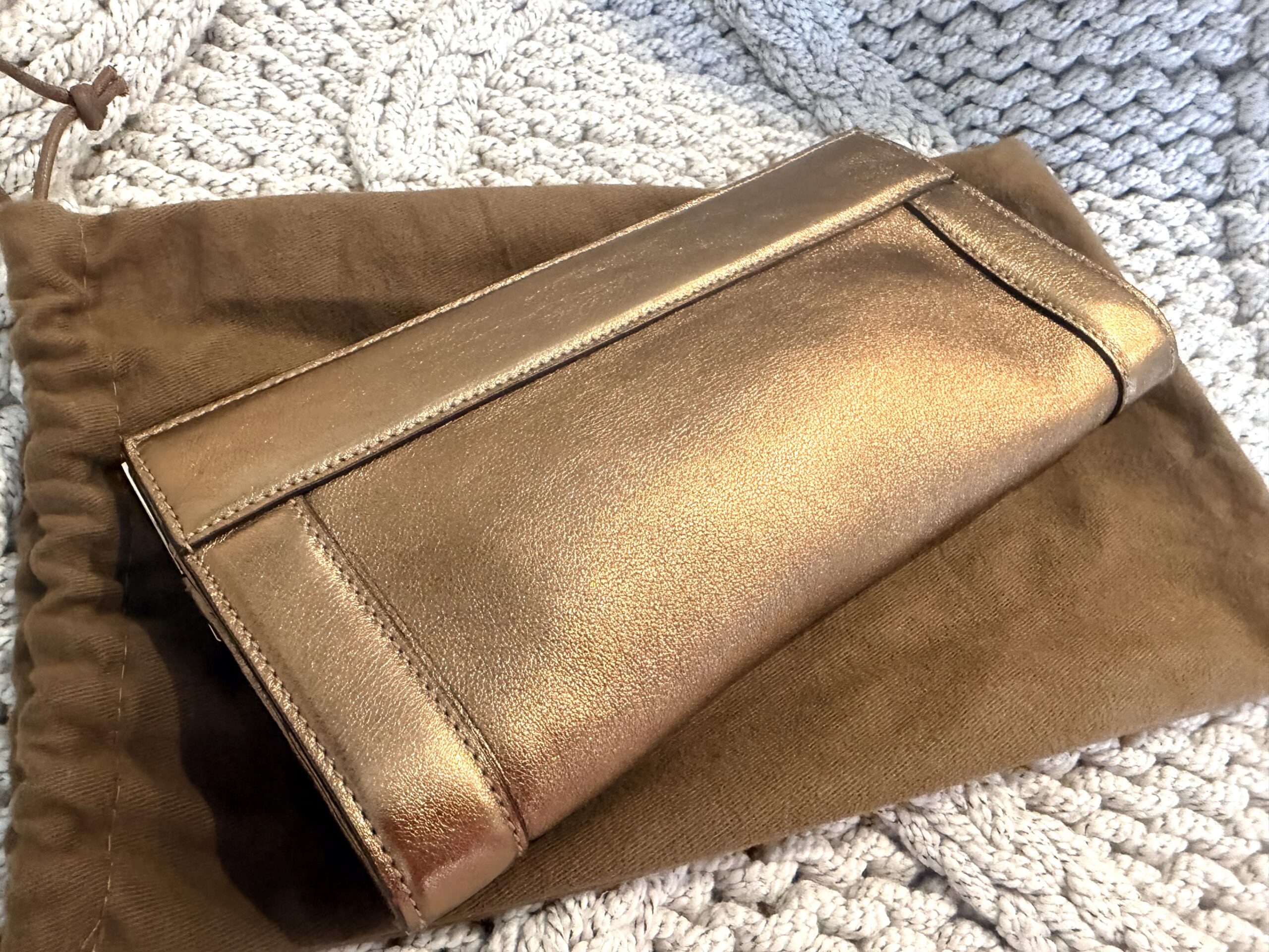 Gucci Starlight Britt Metallic Bronze Leather GG Gold-Tone Frame Clutch — image 6