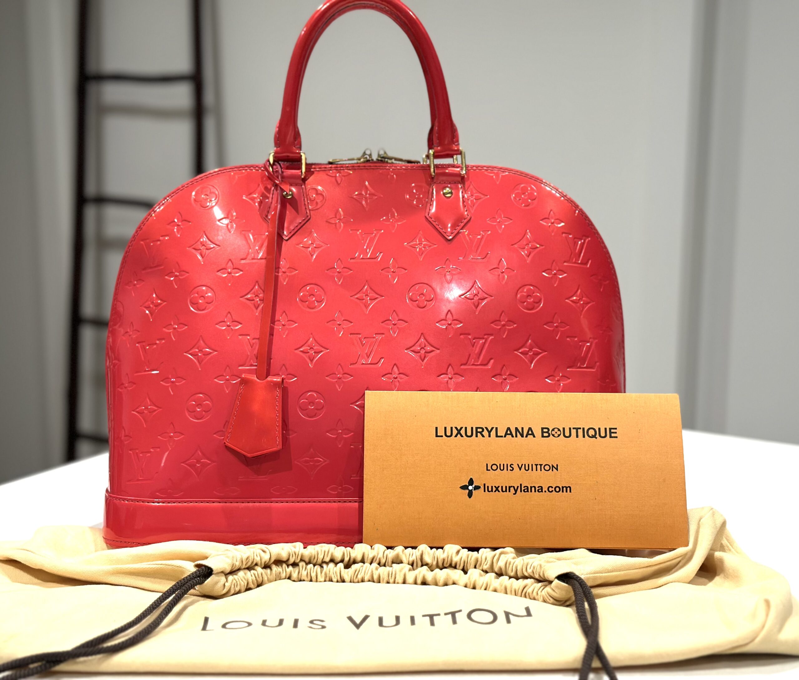 Monogram Alma GM Vernis Rose Grenadine — image 2