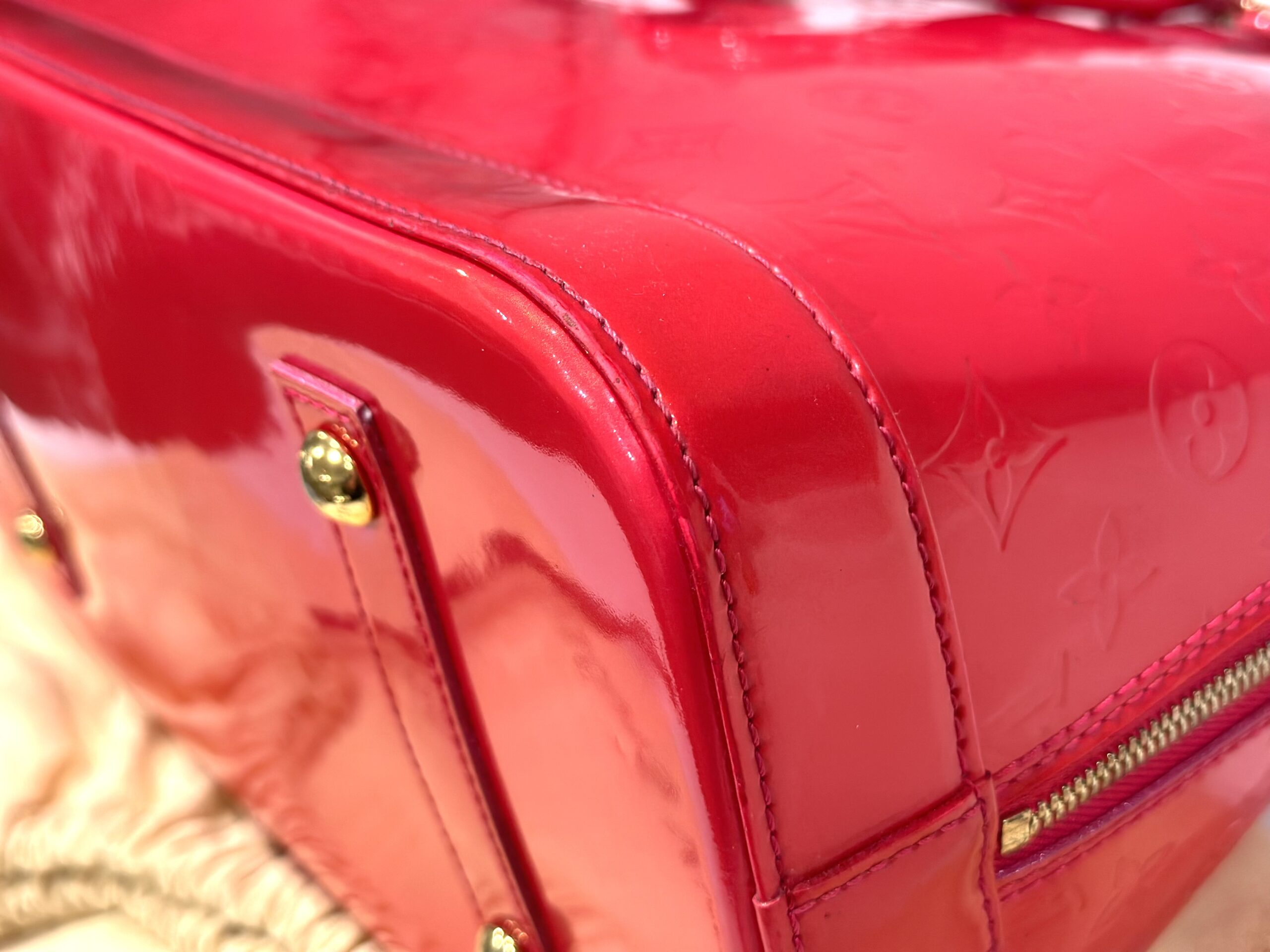 Monogram Alma GM Vernis Rose Grenadine — image 14