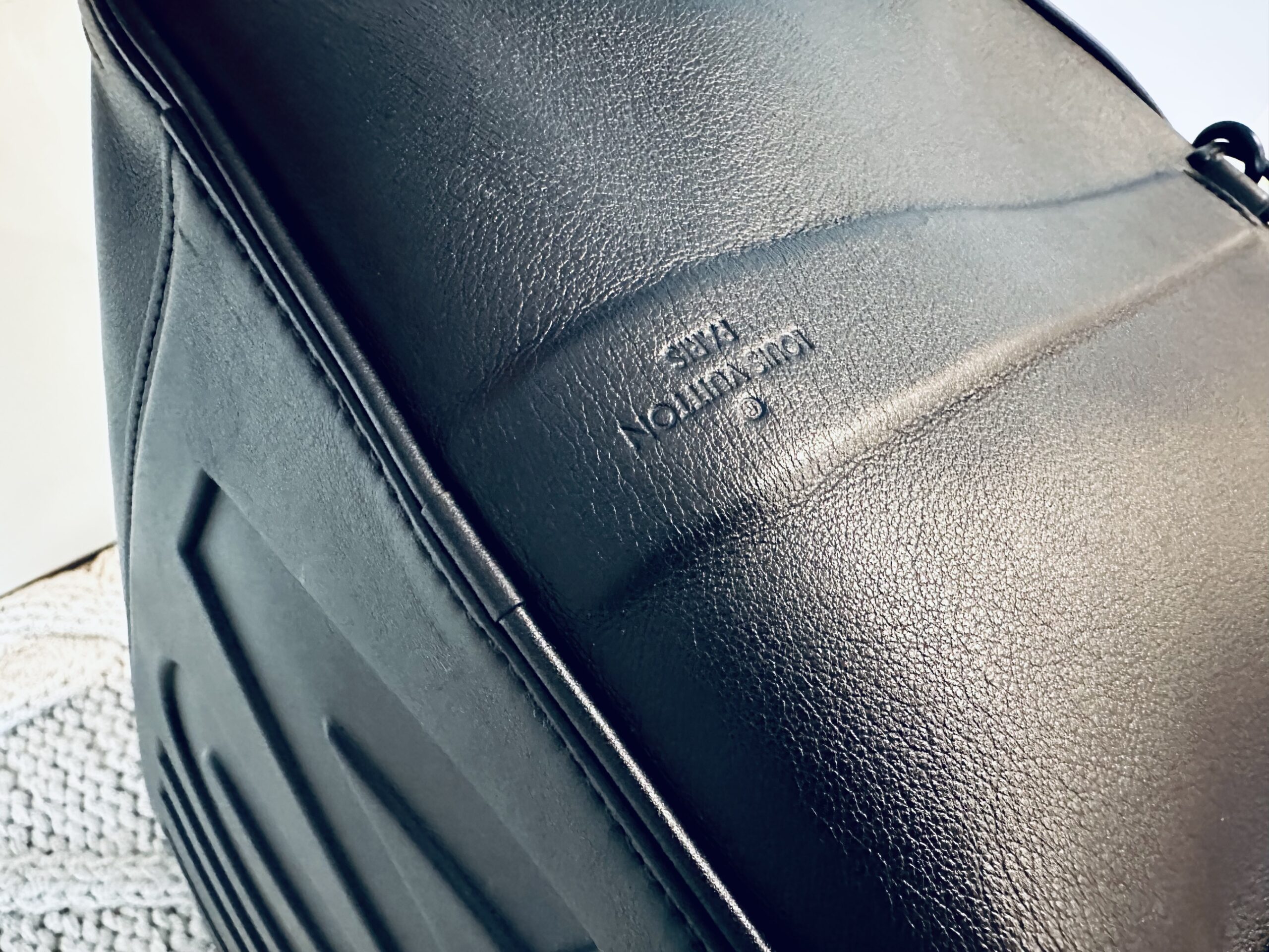Boston Black Infinity Leather Keepall Bandouliere 50 — image 13