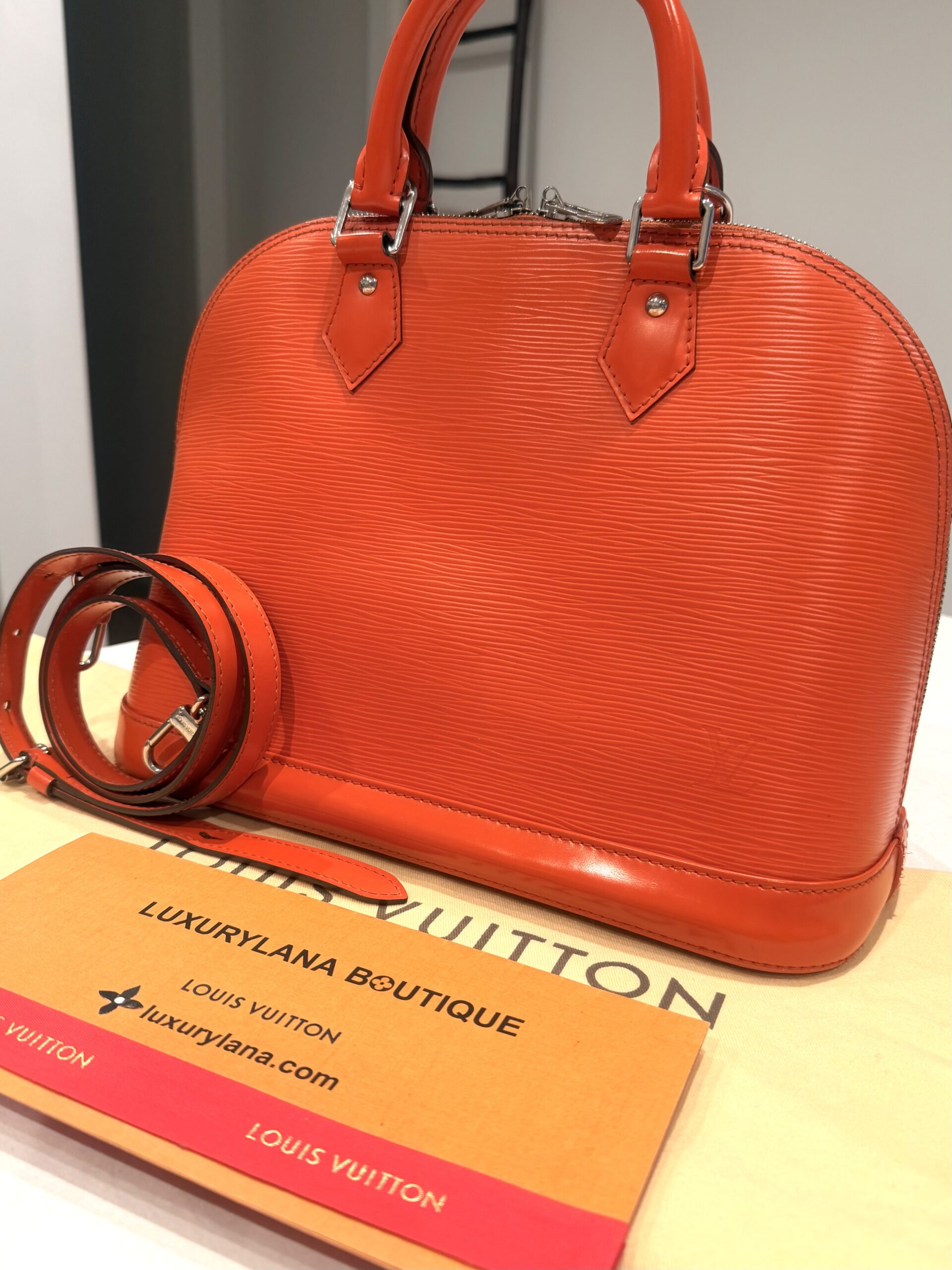 Orange Mandarin Piment Epi Leather Alma PM With Strap — image 2