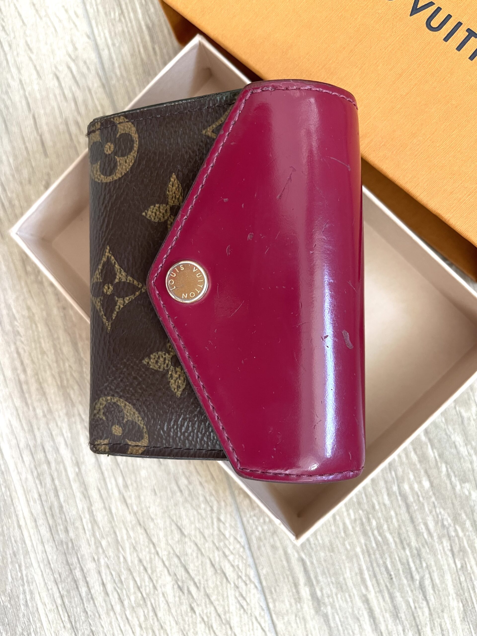 Monogram Canvas Zoe Small Wallet Coin Bill Purse — image 4