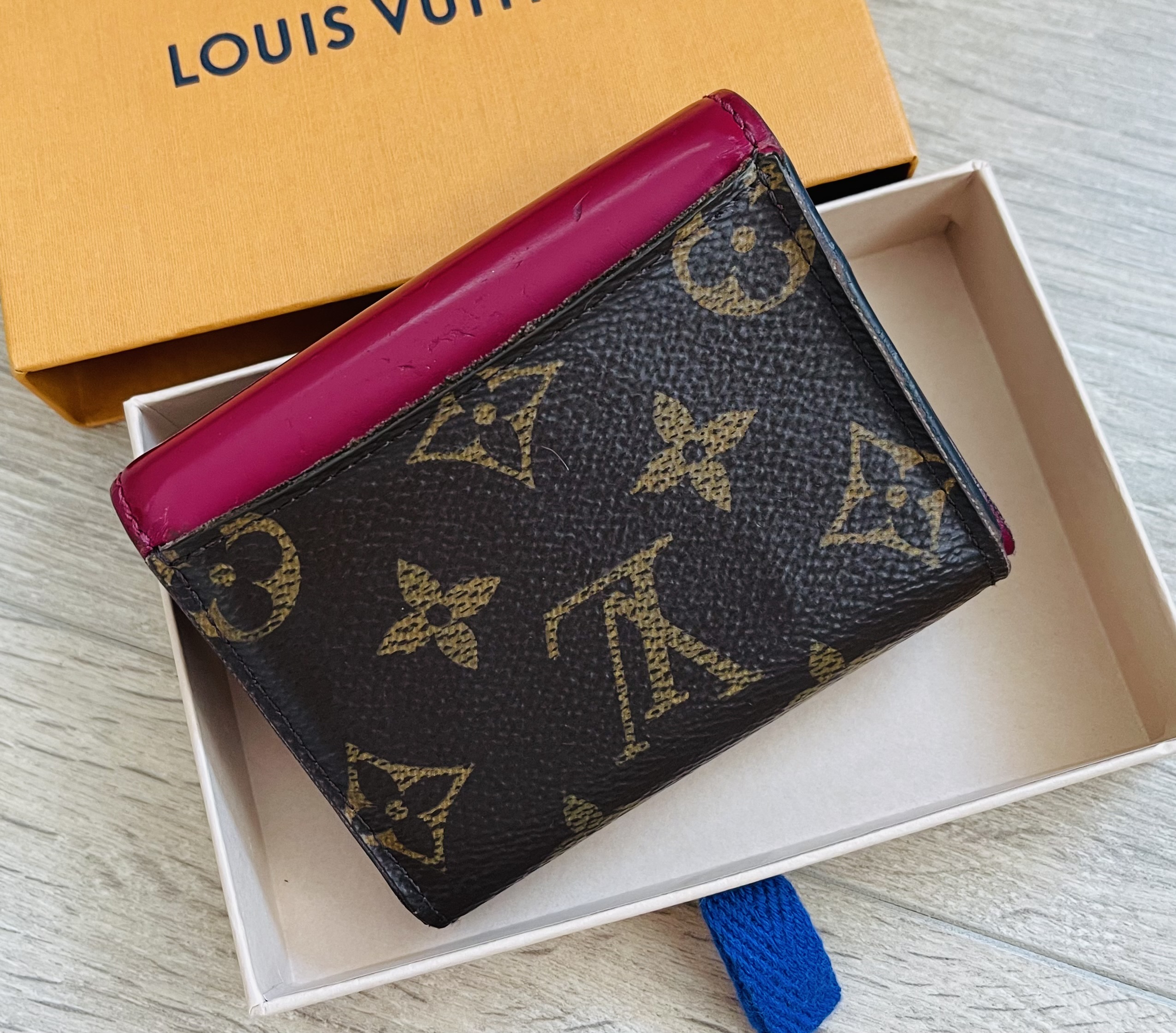 Monogram Canvas Zoe Small Wallet Coin Bill Purse — image 3