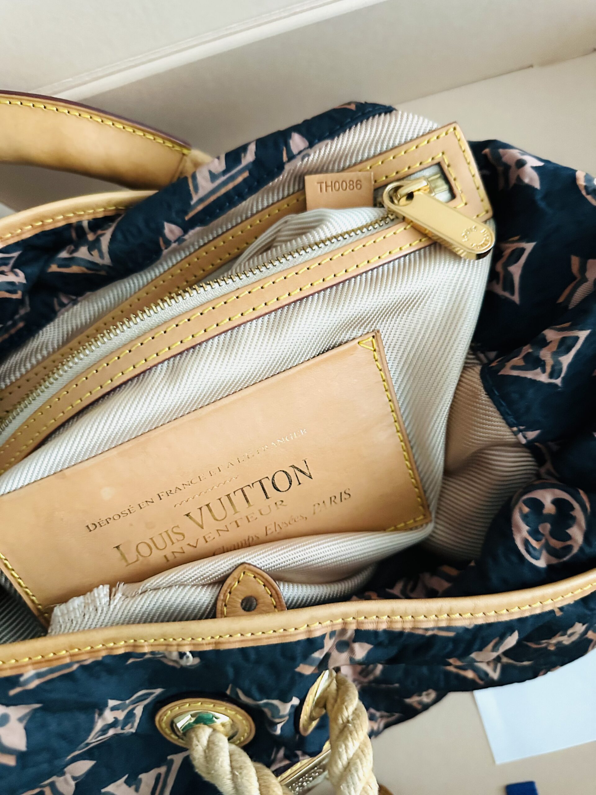 Monogram Cruise Bulles MM Navy Blue Hobo Handbag — image 13