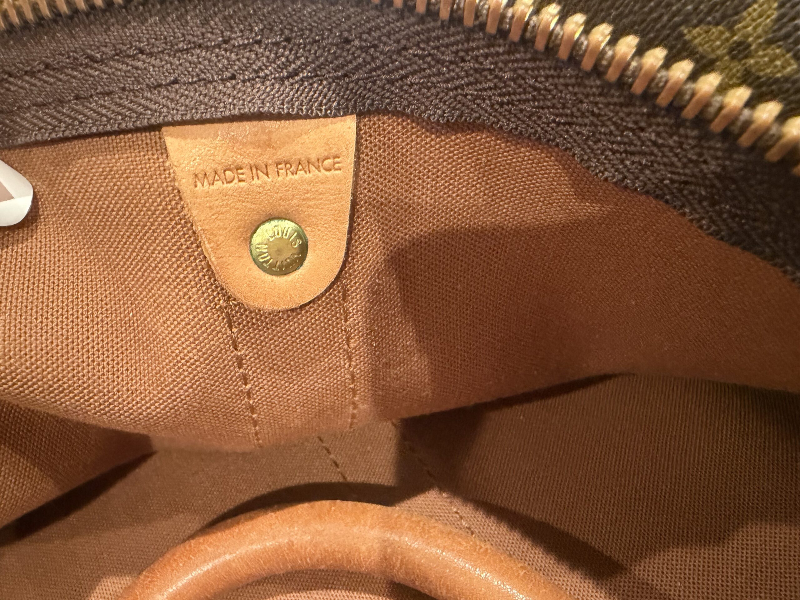 Iconic Timeless Monogram Keepall 60 Bandouliere Handbag — image 2