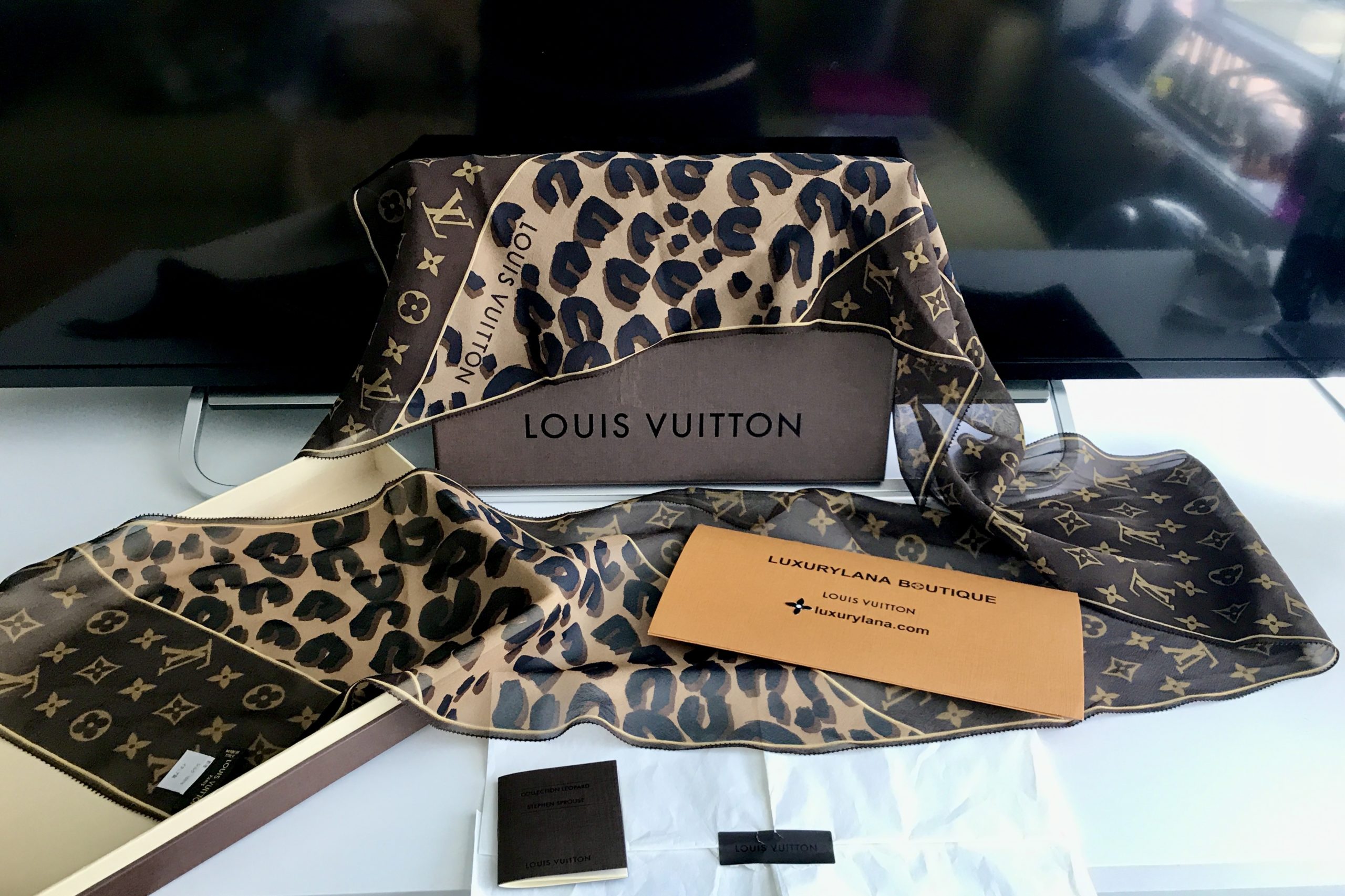 AUTHENTIC Louis Vuitton Leopard Monogram Silk Scarf - Pre-Owned