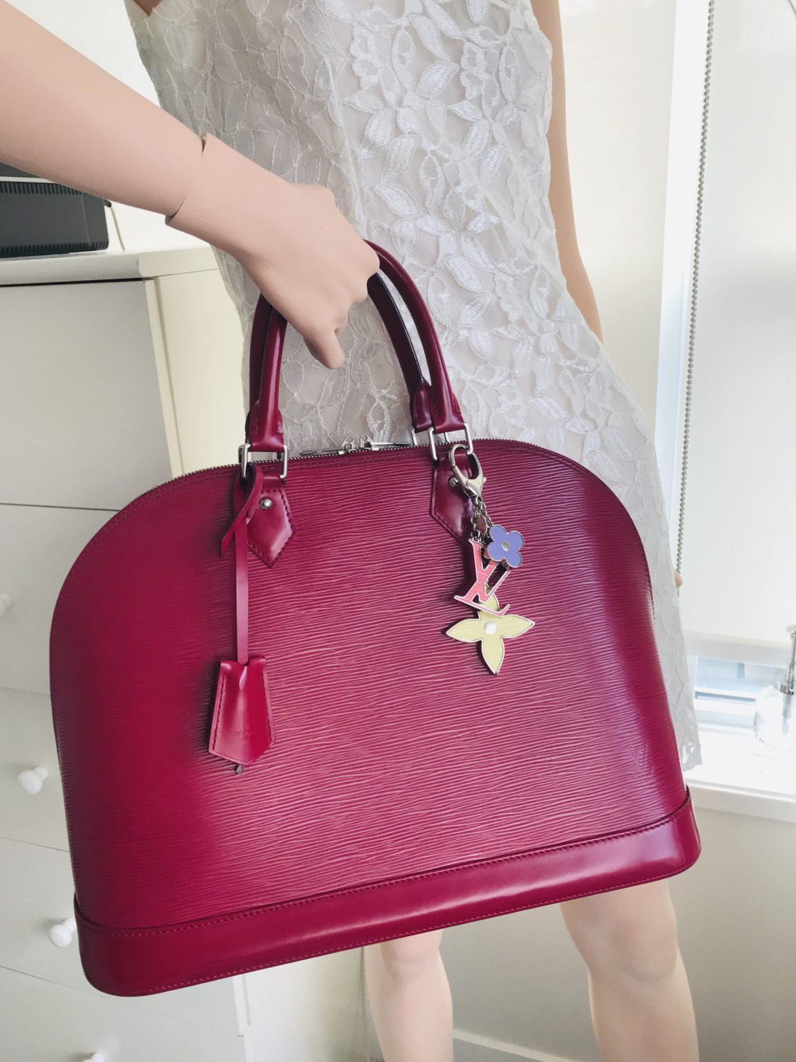 Louis Vuitton Alma GM Fuchsia Epi Leather Handbag