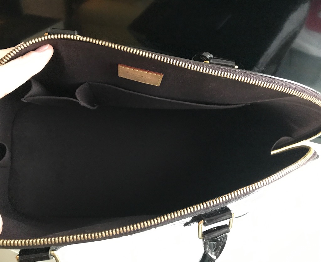 Louis Vuitton Alma GM Vernis Amarante Leather Handbag