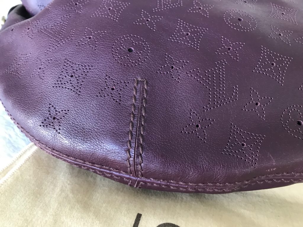 Louis Vuitton Mahina Onatah GM Aubergine Leather Hobo Bag