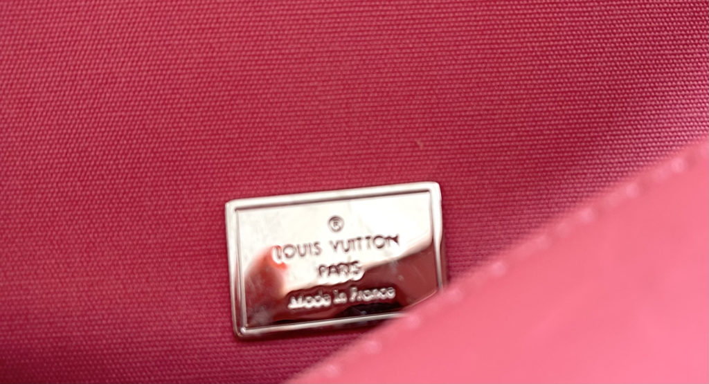 Louis Vuitton Lockme Pasadena Poppy Pink Handbag