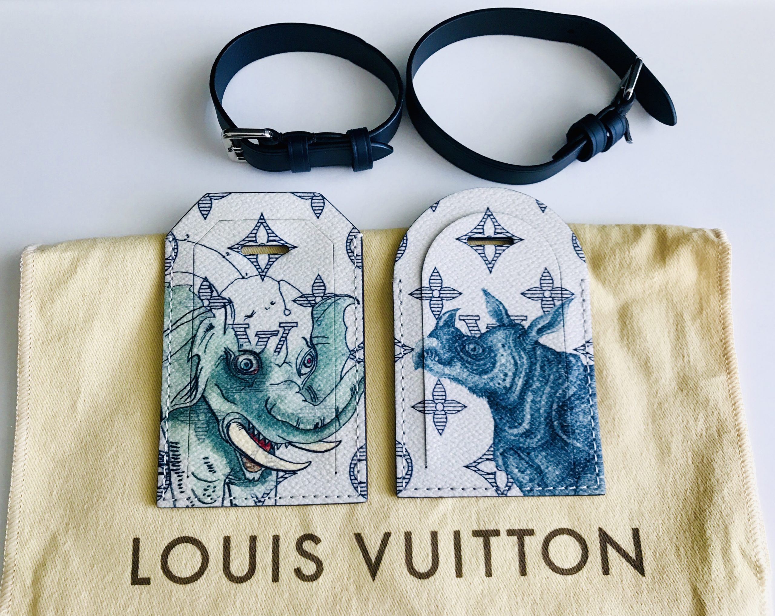 Louis Vuitton Savanna Collaboration White Elephant Chapman Name Tag