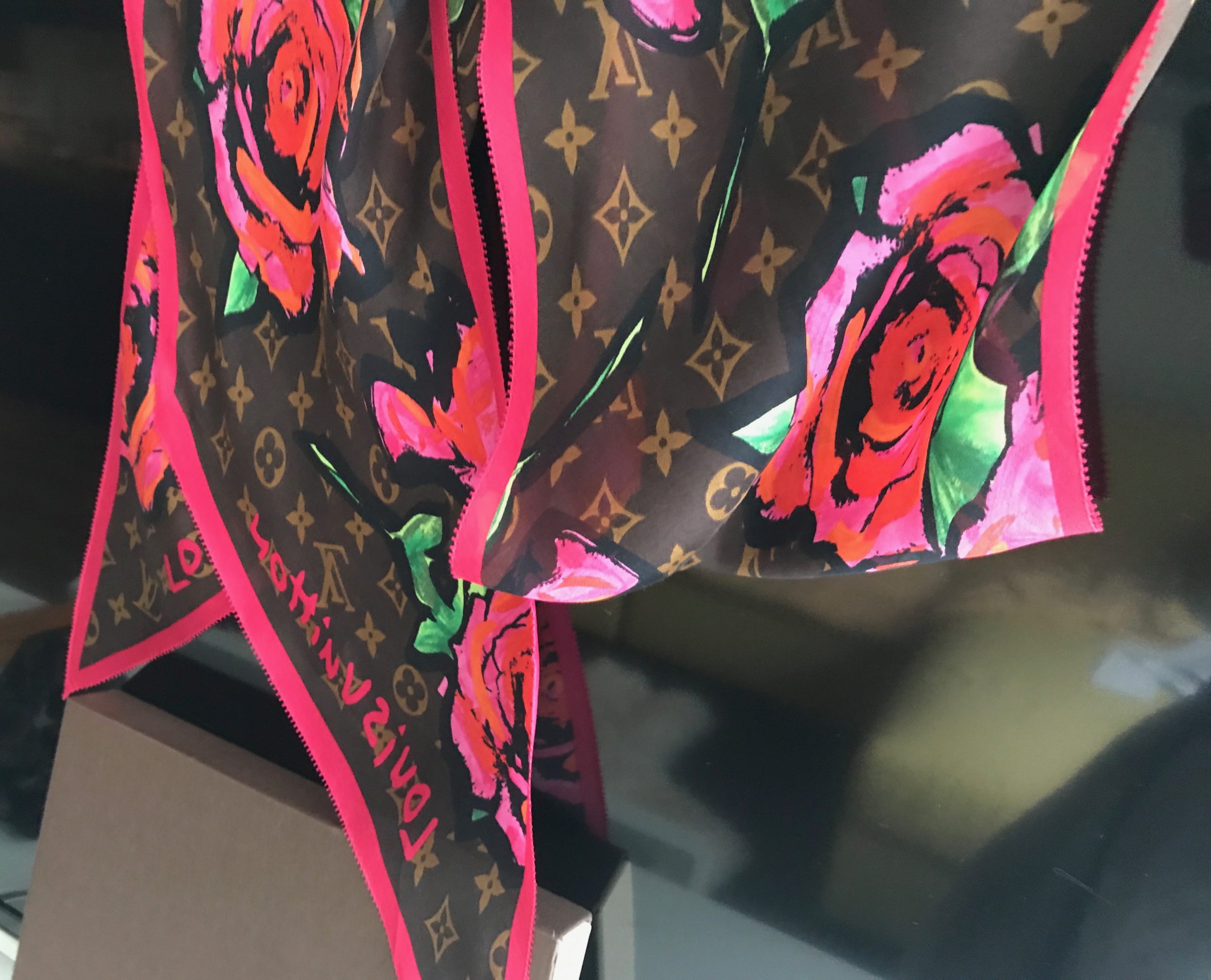 Louis Vuitton x Stephen Sprouse Pink Cashmere & Silk Graffiti Roses Sc