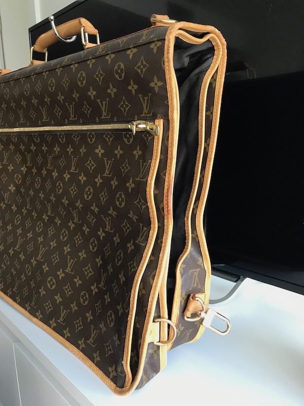 Brand new Louis Vuitton monogram suit carrier - Pinth Vintage Luggage