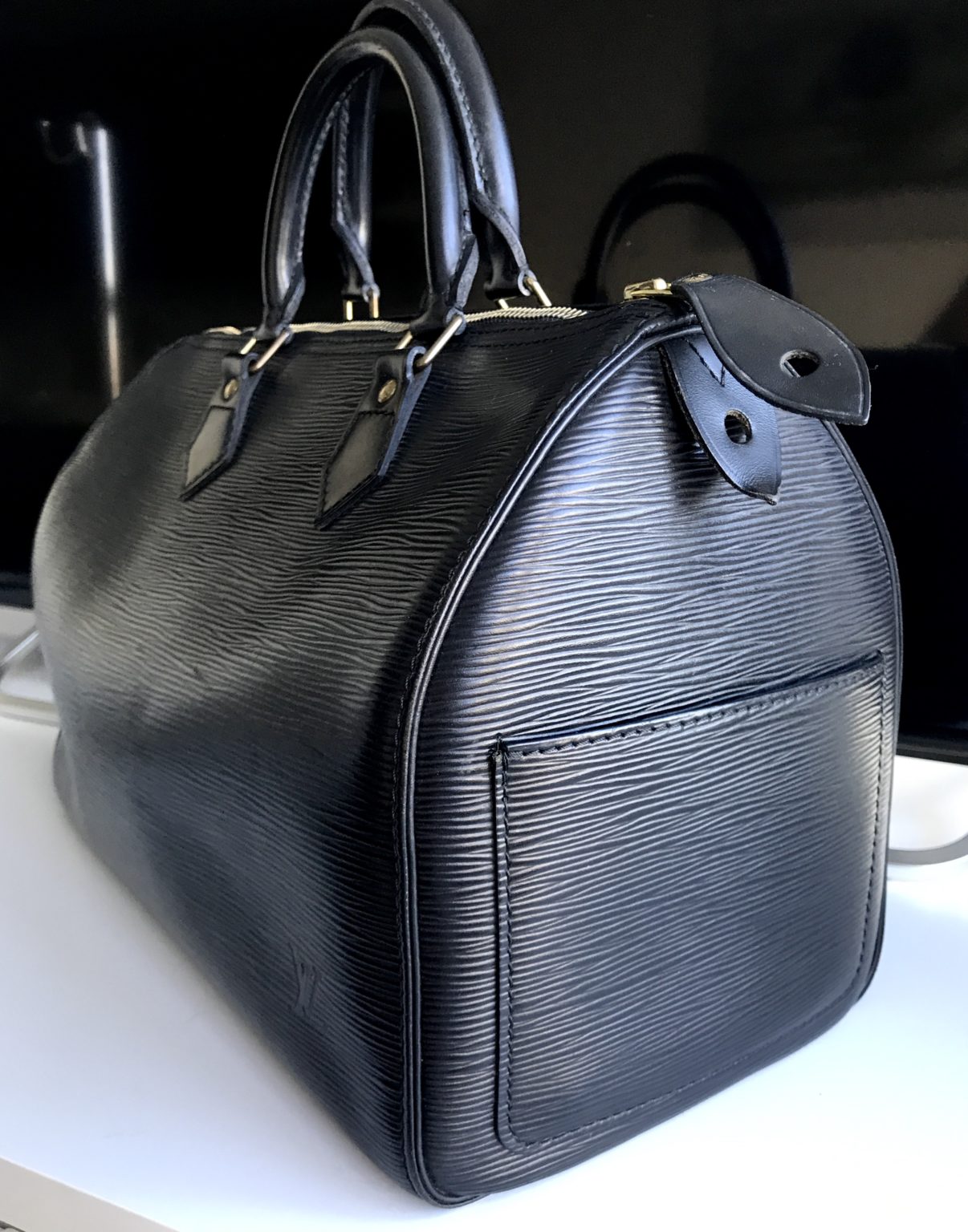 Speedy 30 Black Epi Leather Handbag