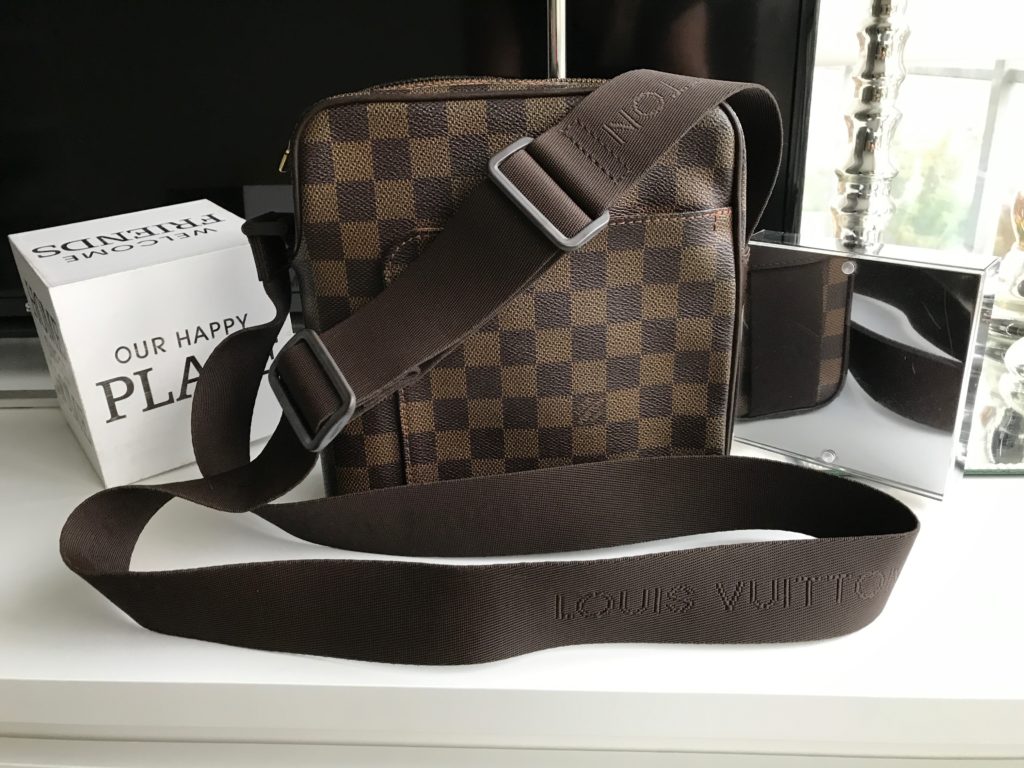 Damier Olaf PM Messenger Bag