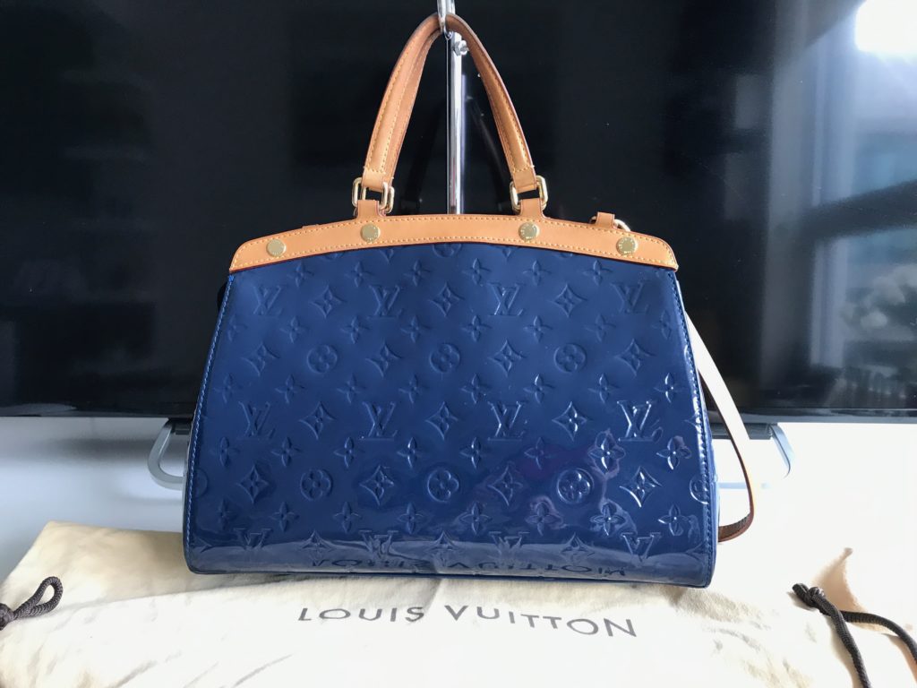 Louis Vuitton Grand Blue Vernis Brea MM Handbag