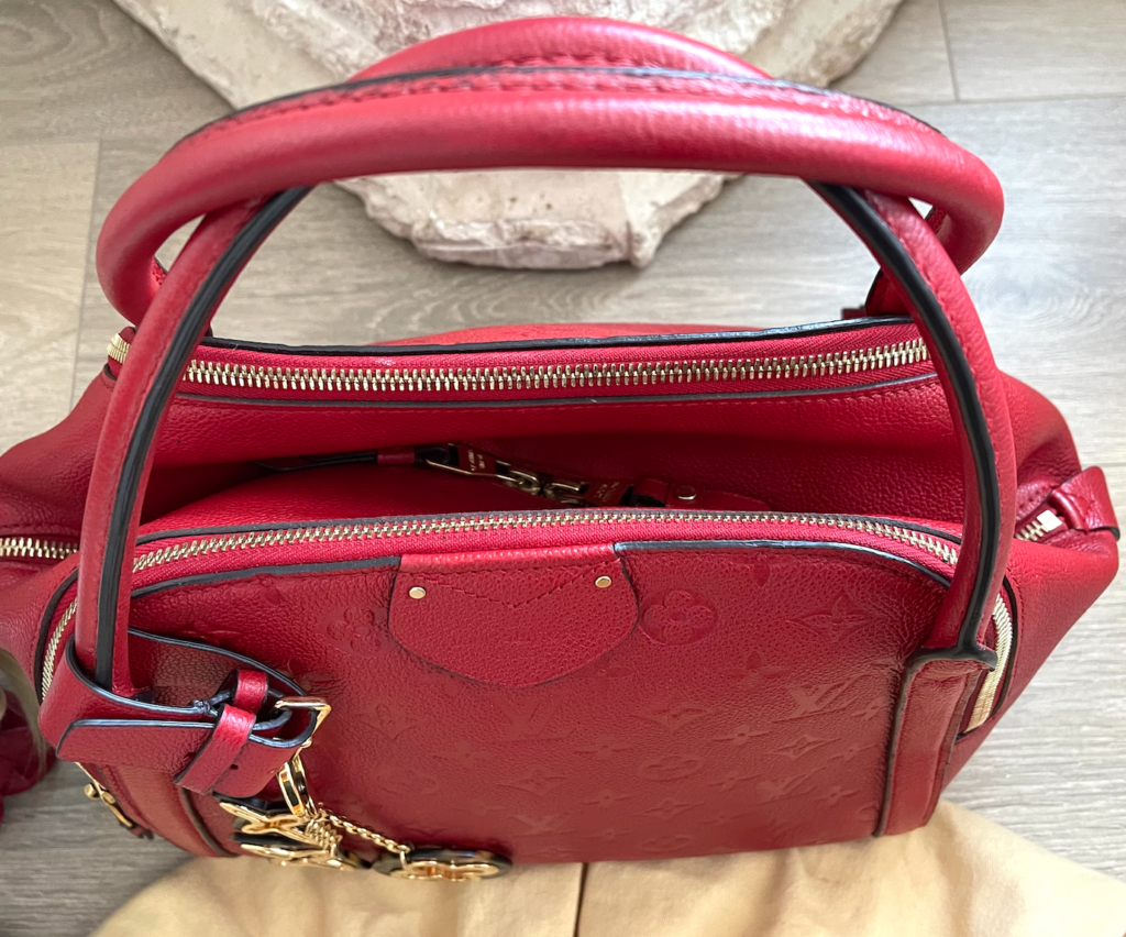 Red Empriente Marais MM Handbag