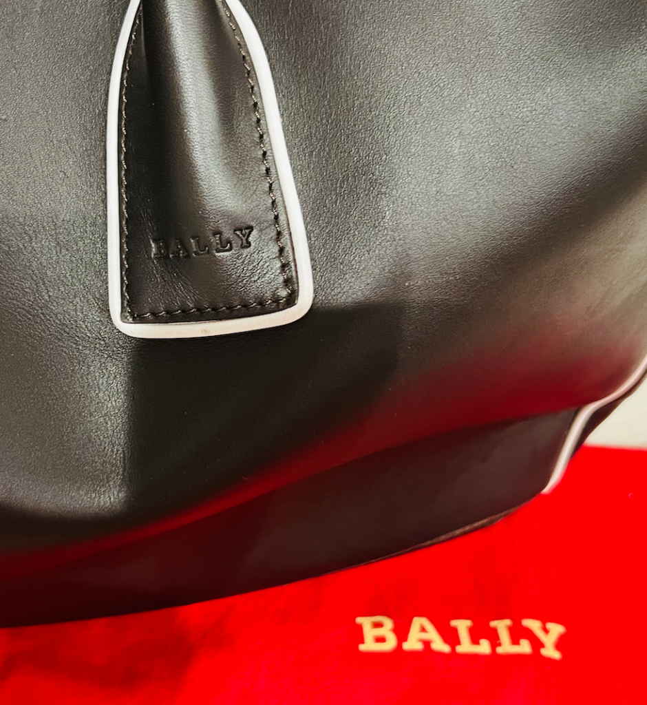 Bally Thyra Leather Weekend Duffel Handbag